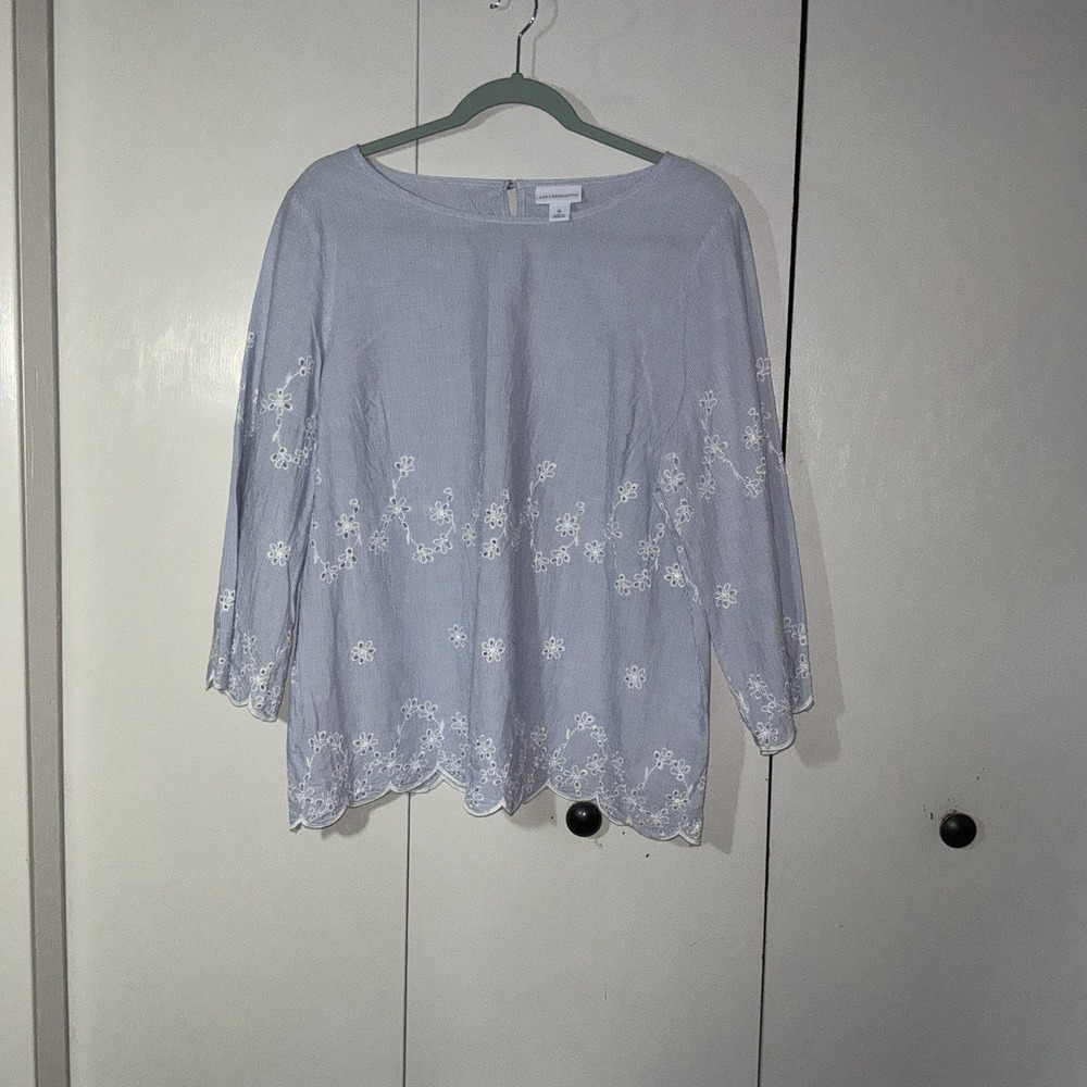 Liz Claiborne Blue Women's XL Shirt Scalloped Hem With Floral Cutouts